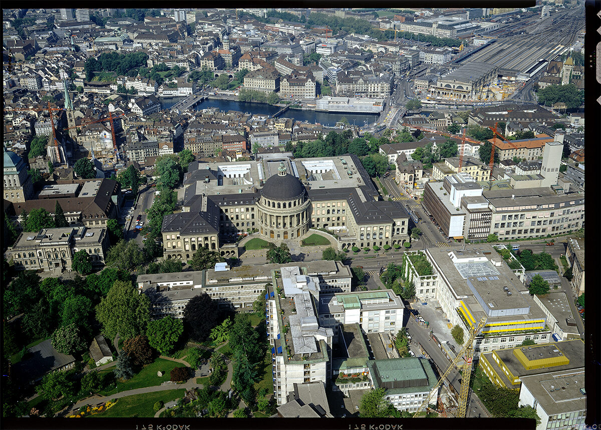 Comet Photo AG: Zurich, main building of ETH Zurich, east facade, May 1992.